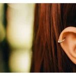 Guia definitivo para piercings na orelha